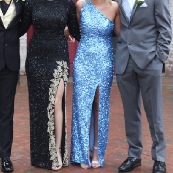 Sherri Hill 2020 Prom Dress - Picture 2 of 9